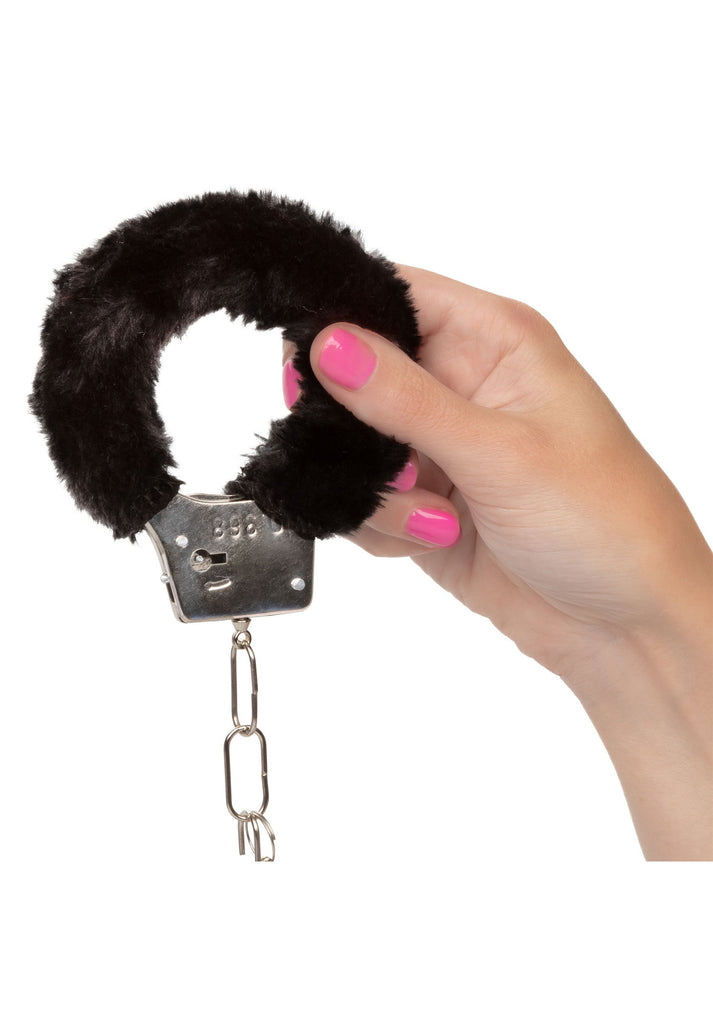 Bestel: Playful Furry Cuffs by CalExotics - bij Happytoys.nl, happytoys.be, Happytoys.ae: erotische sex webshop | liever Happy dan Easy ⭐⭐⭐⭐⭐