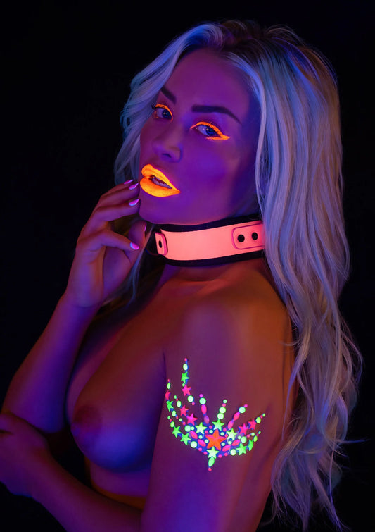 Bestel: Collar and Chain Leash - bij Happytoys.nl, happytoys.be, Happytoys.ae: erotische sex webshop | liever Happy dan Easy ⭐⭐⭐⭐⭐