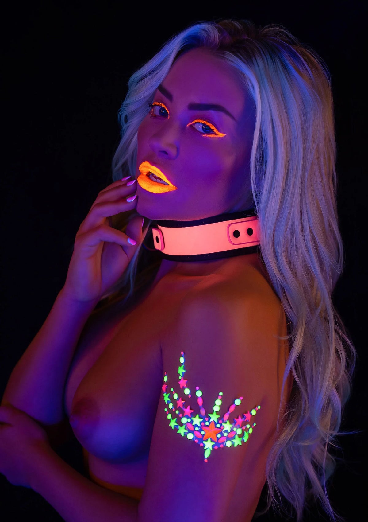 Bestel: Collar and Chain Leash - bij Happytoys.nl, happytoys.be, Happytoys.ae: erotische sex webshop | liever Happy dan Easy ⭐⭐⭐⭐⭐