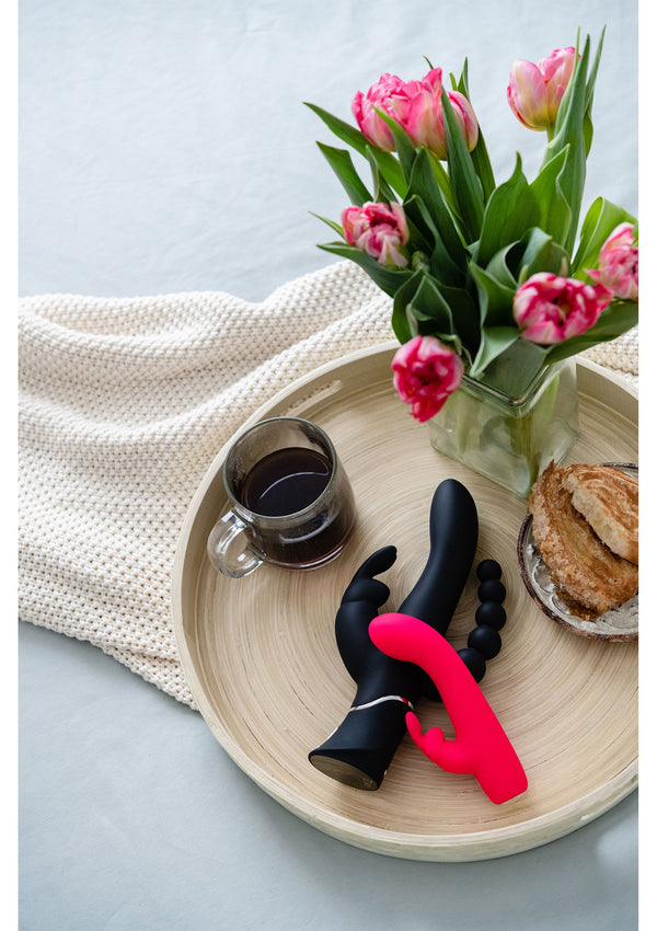 Bestel: Triple Curve Rabbit Vibrator by Happy Rabbit - bij Happytoys: de erotische sex webshop | liever Happy dan Easy ⭐⭐⭐⭐⭐