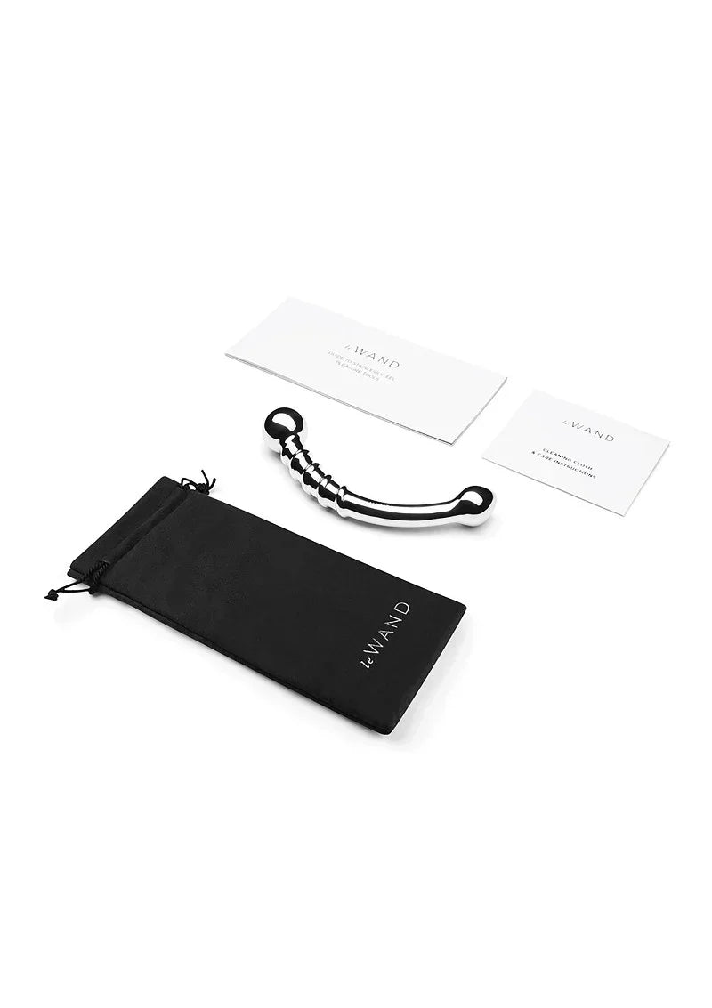 Bestel: Chrome Bow butplug by Le Wand - bij Happytoys.nl, happytoys.be, Happytoys.ae: erotische sex webshop | liever Happy dan Easy ⭐⭐⭐⭐⭐