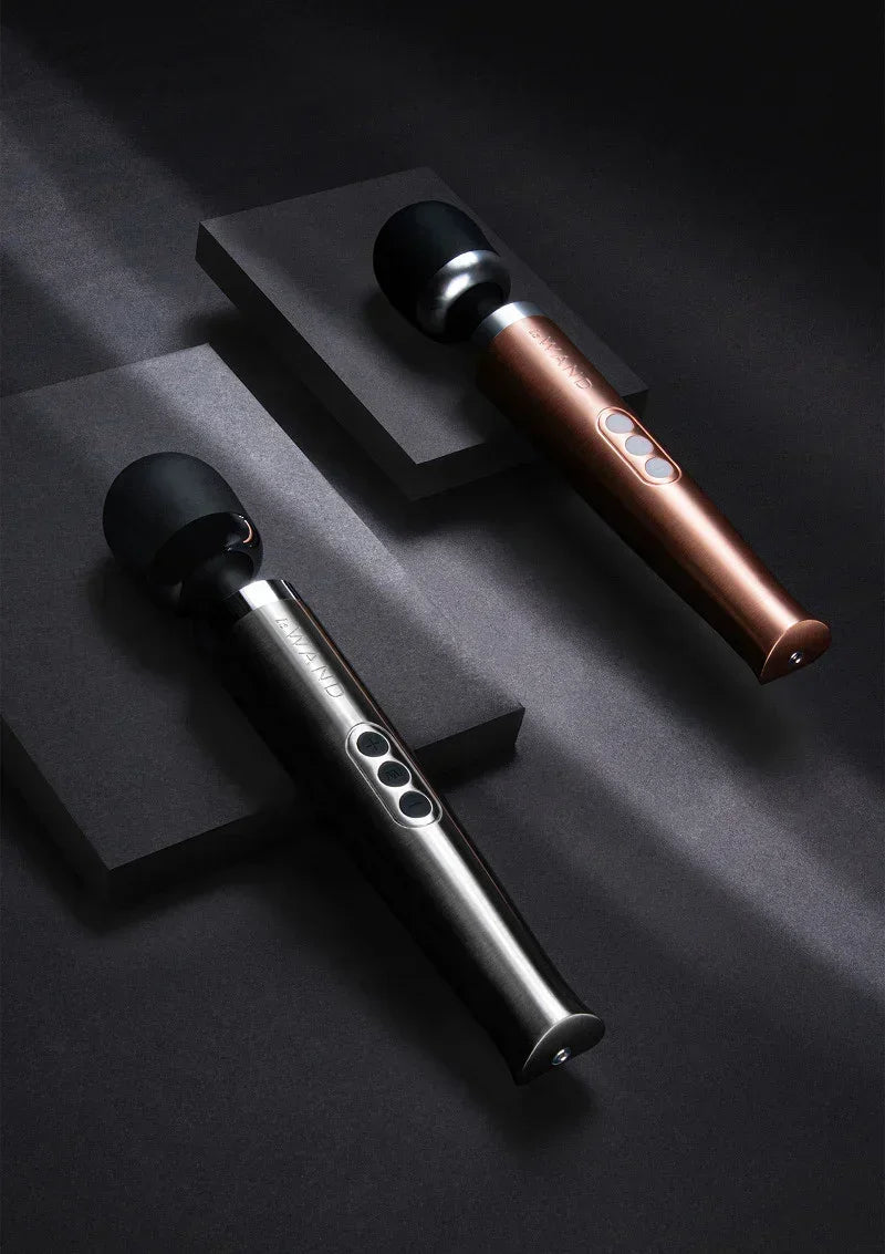 LeWandDieCastRechargeableVibratingMassager_rosegold_8 @ Happytoys Sexshop: online sex shop for Feeling Happy & Easy π the erotic store owned by a woman