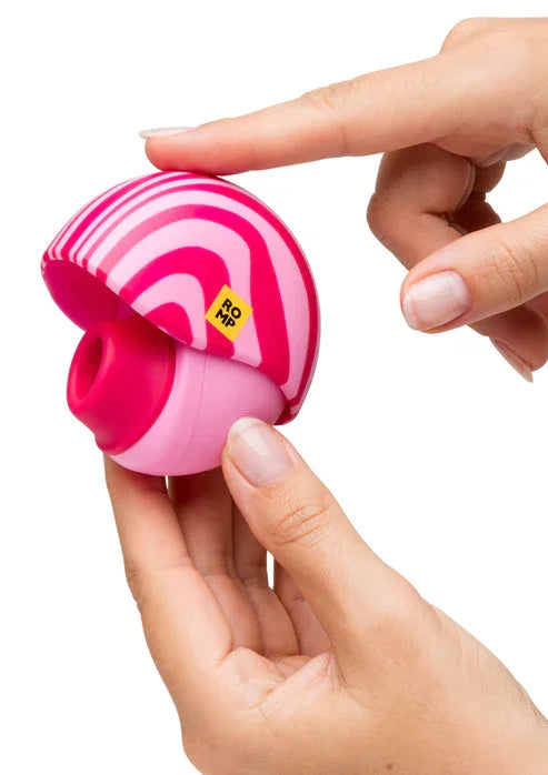 Spin airpressure vibrator by Romp - Happytoys Sexshop: Toys for Feeling Happy & Easy 😊 - Discreet geleverd