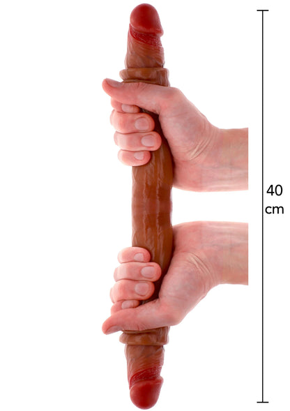 Bestel: Get Real Silicone Foreskin Double Dong 40 cm by ToyJoy - bij Happytoys.nl, happytoys.be, Happytoys.ae: erotische sex webshop | liever Happy dan Easy ⭐⭐⭐⭐⭐ - Default Title - 11207 - CARAMEL