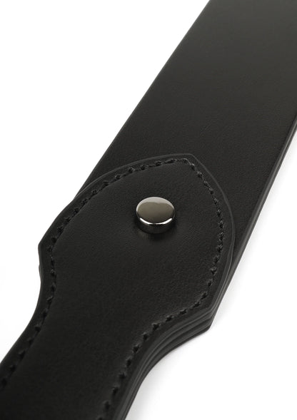 Bestel: Masters Real Leather Double - Layer Slapper by Hidden Desire - bij Happytoys.nl, happytoys.be, Happytoys.ae: erotische sex webshop | liever Happy dan Easy ⭐⭐⭐⭐⭐ - Default Title - 20001 - BLACK