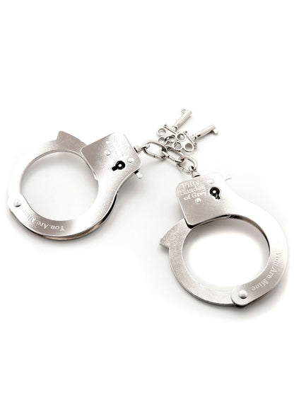 Bestel: You Are Mine Metal Handcuffs Fifty Shades of Grey - bij Happytoys.nl, happytoys.be, Happytoys.ae: erotische sex webshop | liever Happy dan Easy ⭐⭐⭐⭐⭐ - Default Title - 29037 - SILVER