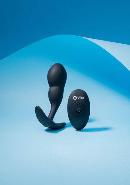 Bestel: Remote Control P - Spot Snug Plug 145g by B - Vibe - bij Happytoys.nl, happytoys.be, Happytoys.ae: erotische sex webshop | liever Happy dan Easy ⭐⭐⭐⭐⭐