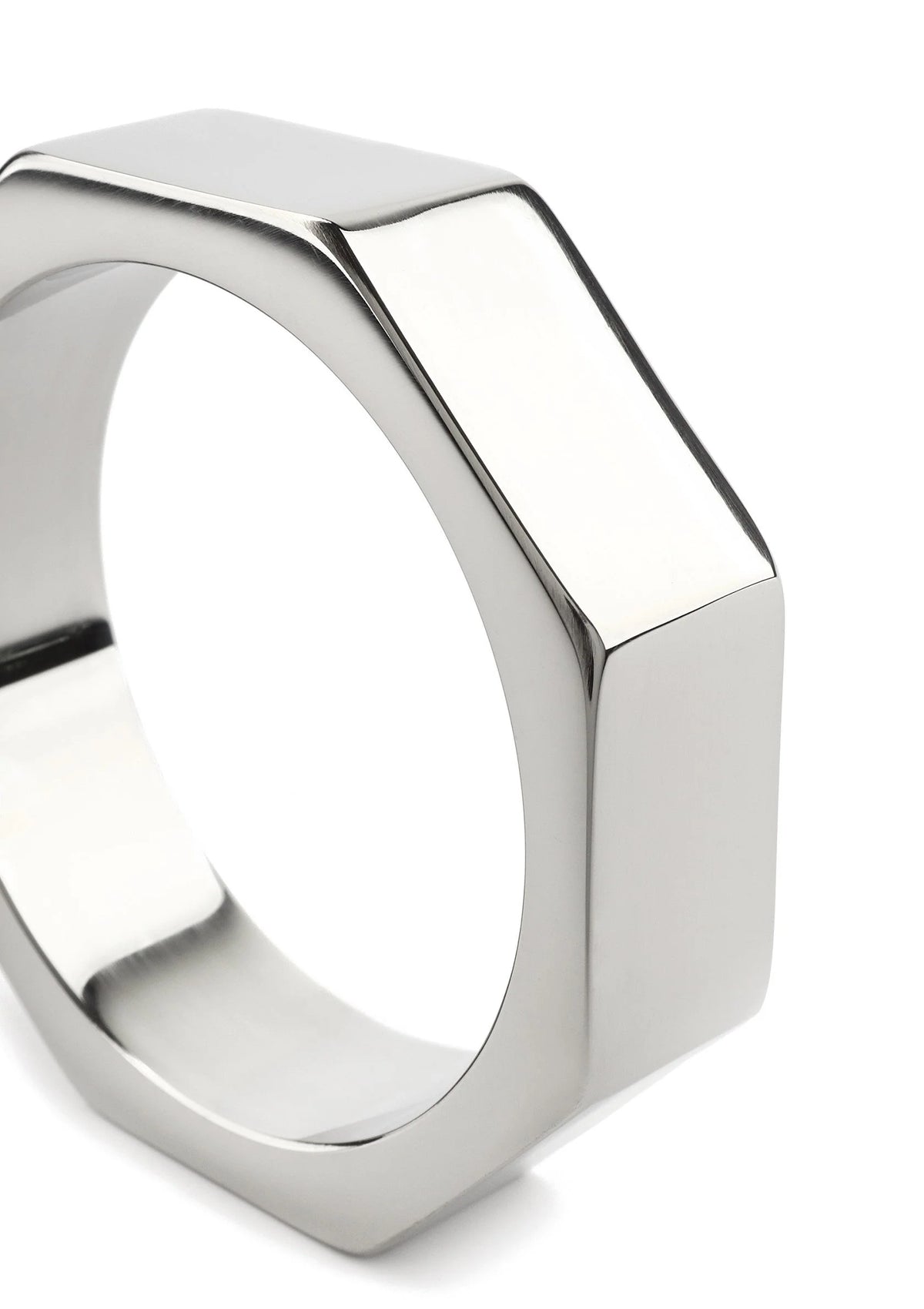 Bestel: Nut C - Ring 50mm by Mr. Steel - bij Happytoys: de erotische sex webshop | liever Happy dan Easy ⭐⭐⭐⭐⭐