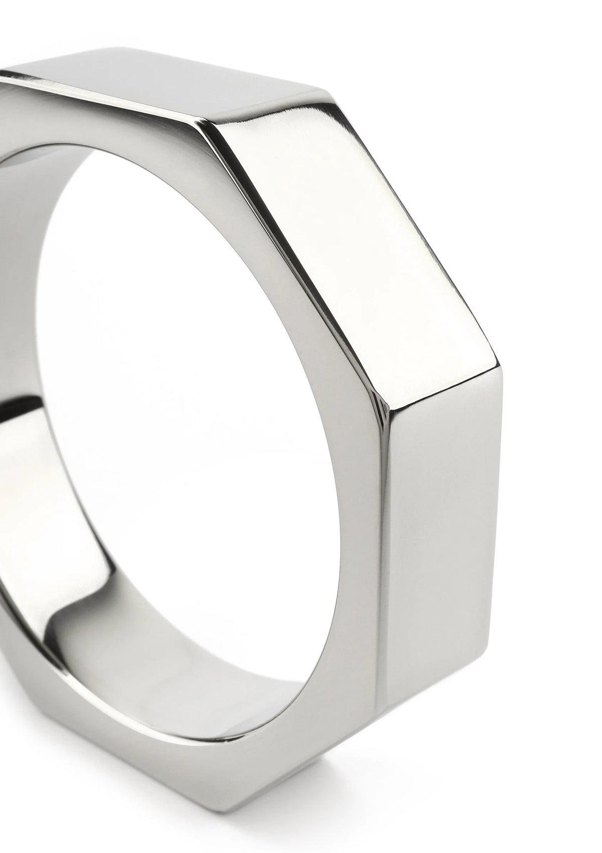 Bestel: Nut C - Ring 55mm by Mr. Steel - bij Happytoys: de erotische sex webshop | liever Happy dan Easy ⭐⭐⭐⭐⭐