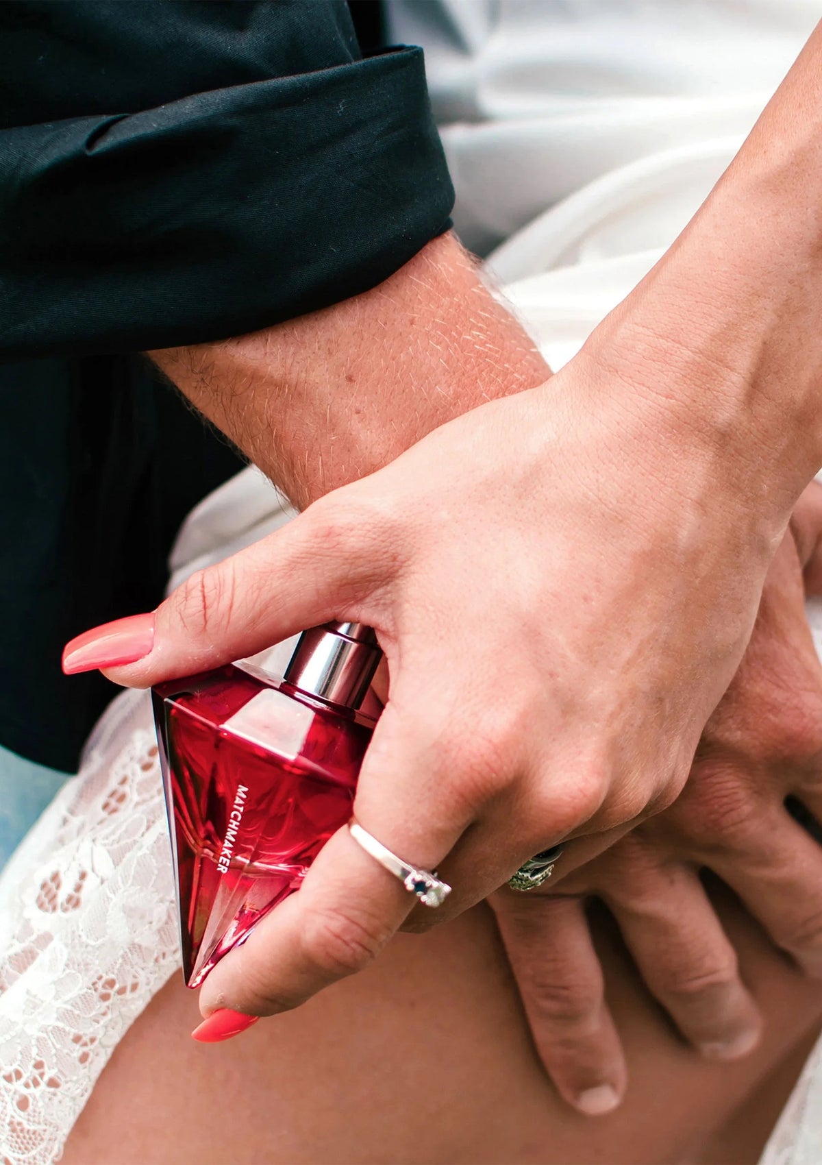 Bestel: Pheromone Attract Him 30 ml - bij Happytoys.nl, happytoys.be, Happytoys.ae: erotische sex webshop | liever Happy dan Easy ⭐⭐⭐⭐⭐
