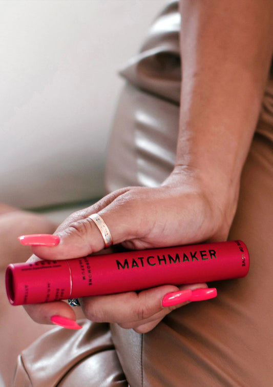 Bestel: Red Diamond Attract Her 10 ml by Eye of Love Matchmaker - bij Happytoys: de erotische sex webshop | liever Happy dan Easy ⭐⭐⭐⭐⭐