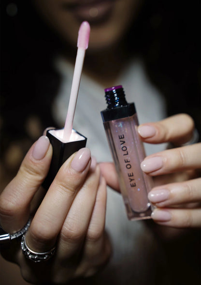 Bestel: Pink Pulse Pheromone Lip Gloss 8ml by Eye of Love Matchmaker - bij Happytoys: de erotische sex webshop | liever Happy dan Easy ⭐⭐⭐⭐⭐