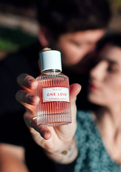 Bestel: Pheromone Attract Him 50 by Eye of Love Classic Collection - bij Happytoys: de erotische sex webshop | liever Happy dan Easy ⭐⭐⭐⭐⭐
