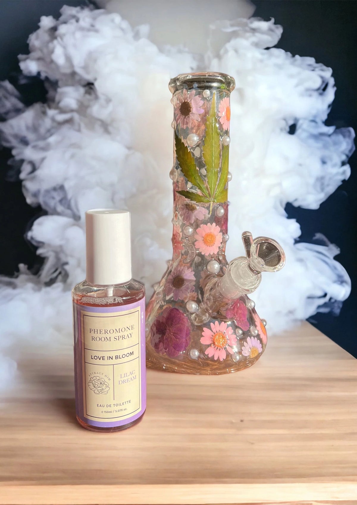 Bestel: Room Phero Attract Him 150 ml - bij Happytoys.nl, happytoys.be, Happytoys.ae: erotische sex webshop | liever Happy dan Easy ⭐⭐⭐⭐⭐