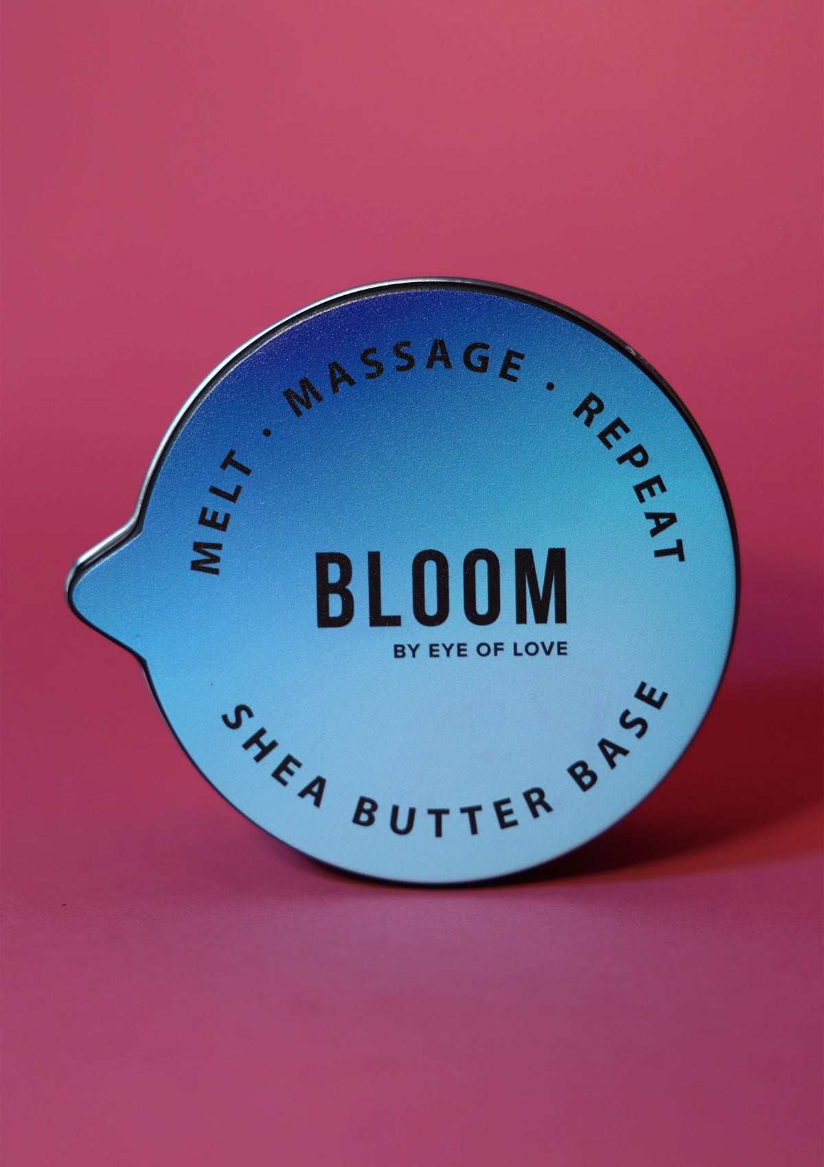 Bestel: Pheromone Massage Candles Attract Her 150 ml by Eye of Love Bloom - bij Happytoys: de erotische sex webshop | liever Happy dan Easy ⭐⭐⭐⭐⭐