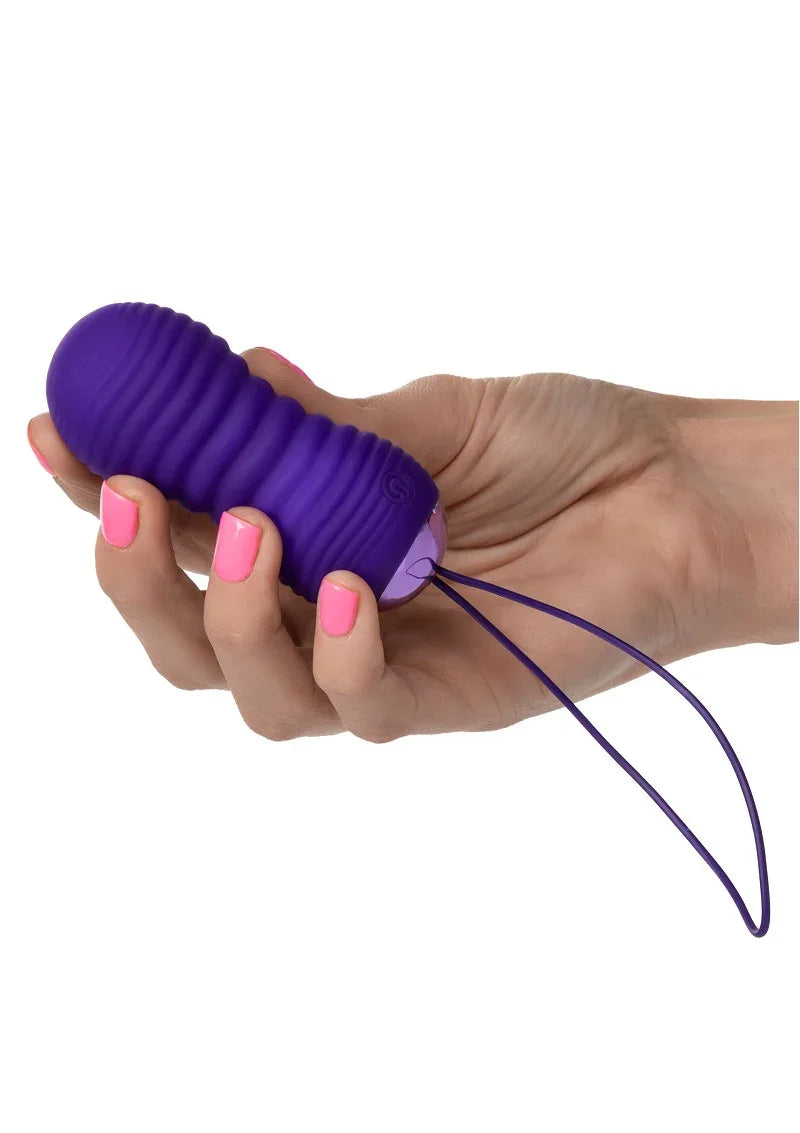 ♀ CalExotics Slay #ThrustMe - Happytoys Sexshop: Toys for Feeling Happy & Easy 😊 - Discreet geleverd