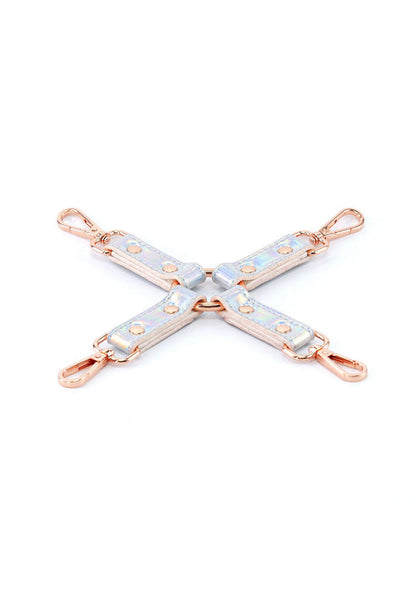 Bestel: Cosmo Bondage Hogtie by NS Novelties Cosmo - bij Happytoys: de erotische sex webshop | liever Happy dan Easy ⭐⭐⭐⭐⭐