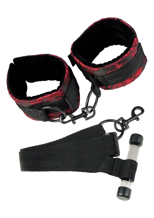 CalExotics Scandal Over The Door Cuffs - Happytoys Sexshop: Toys for Feeling Happy & Easy 😊 - Discreet geleverd