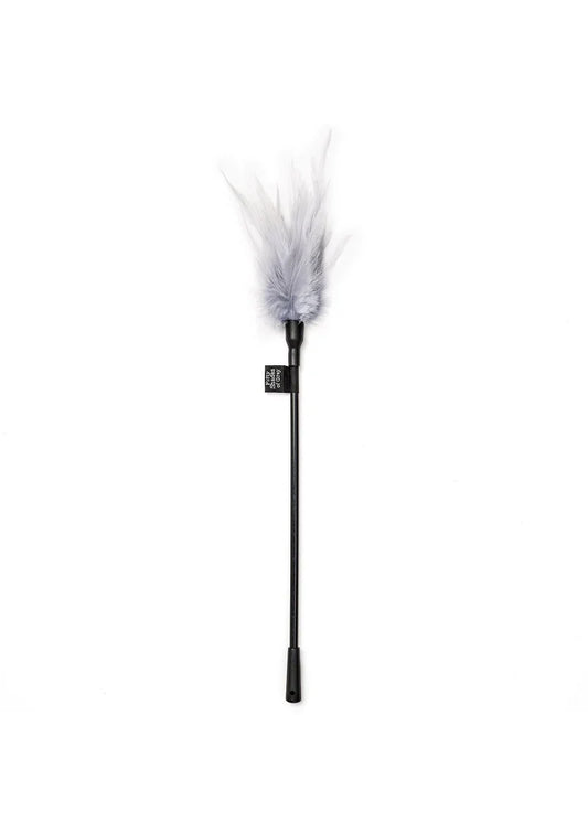 Tease Feather Tickler by Fifty Shades of Grey - Happytoys Sexshop: Toys for Feeling Happy & Easy 😊 - Discreet geleverd