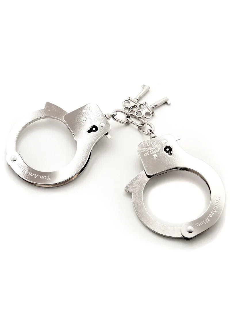You Are Mine Metal Handcuffs Fifty Shades of Grey - Happytoys Sexshop: Toys for Feeling Happy & Easy 😊 - Discreet geleverd