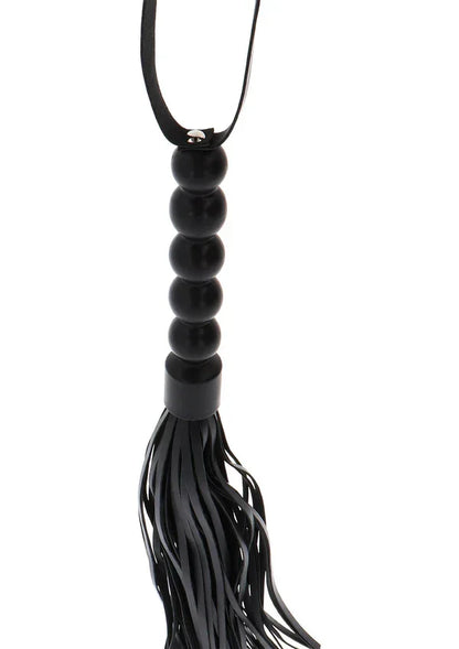 Short Beaded Flogger Whip by Hidden Desire - Happytoys Sexshop: Toys for Feeling Happy & Easy 😊 - Discreet geleverd