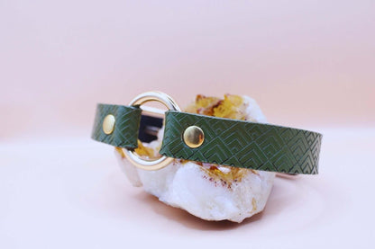 Submissive Collar Geometric O-Ring Leather Slave Collar, BDSM Choker - Happytoys Sexshop: online sex shop for Feeling Happy & Easy 😊 - Discreet geleverd