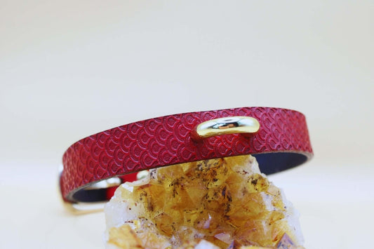 Leather Choker Collar - Elegant Submissive Jewelry for Stylish Wear - Happytoys Sexshop: online sex shop for Feeling Happy & Easy 😊 - Discreet geleverd